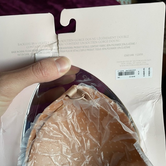 Victoria's Secret Bare Invisible Solutions Backless Bra - Picture 2 of 5